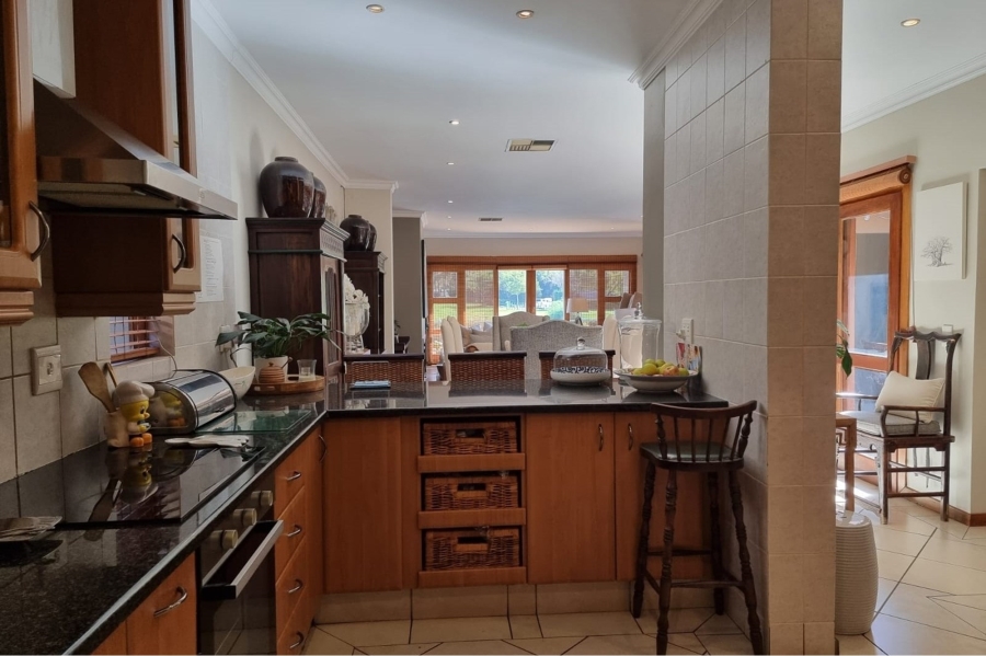 4 Bedroom Property for Sale in Pecanwood Estate North West